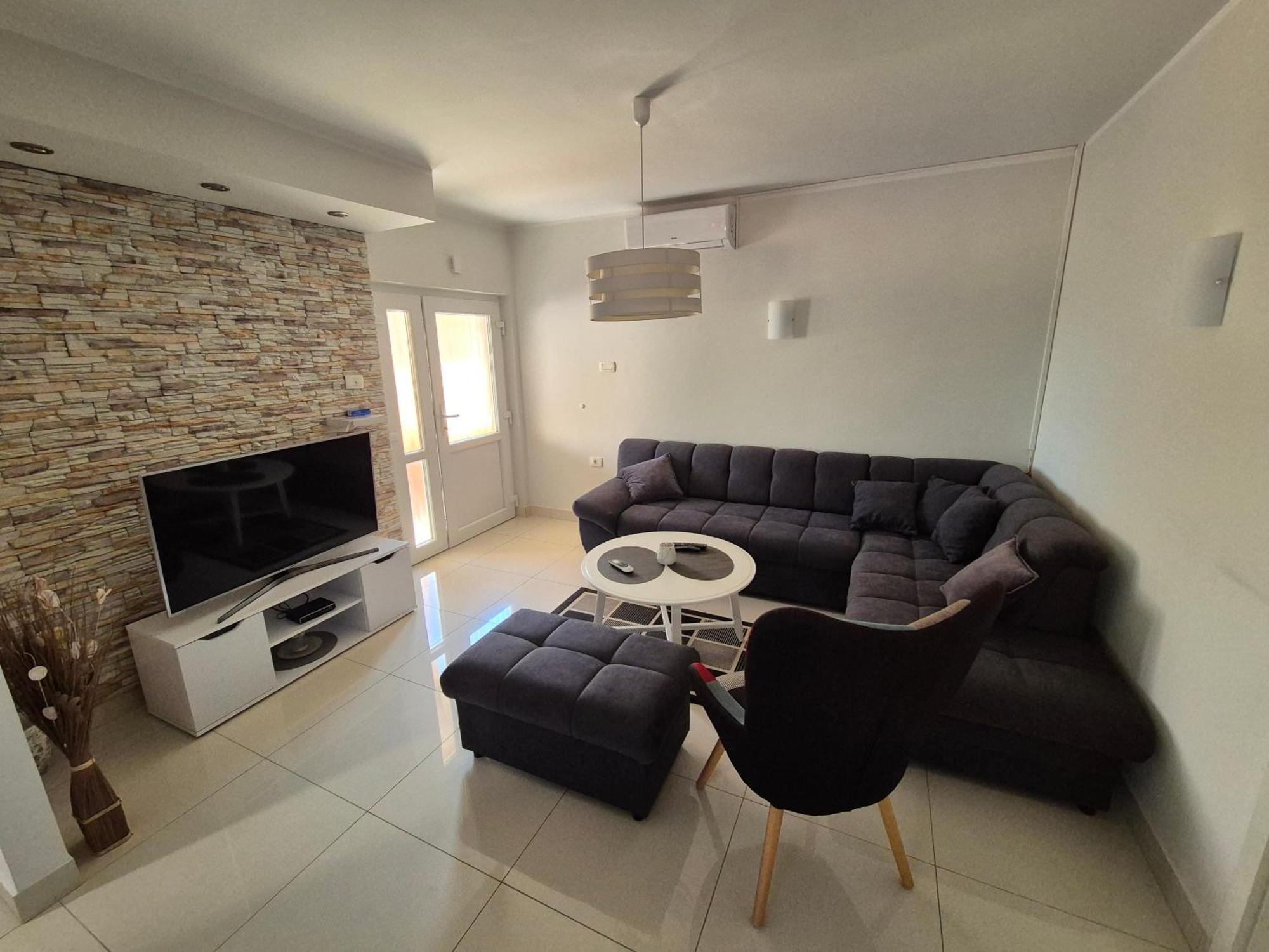 Holiday Home Begonja ปริฟลากา ภายนอก รูปภาพ